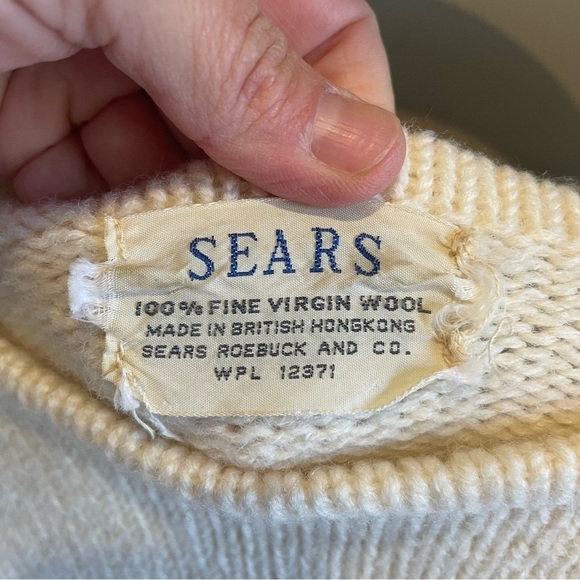 Sears Vintage 60s 70s Wool Sweater with Embroidery, zip neck, - Picture 6 of 6